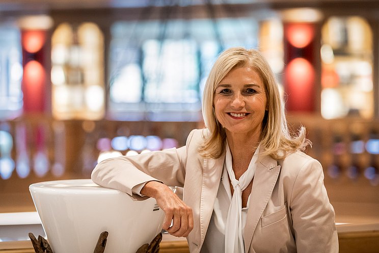 Nachhaltigkeit, Unternehmensführung, innovative Personalführung und der Faktor Begeisterung bei der Arbeit: Dr. Anna-Maria Fässler Nachhaltigkeit, Unternehmensführung, innovative Personalführung und der Faktor Begeisterung bei der Arbeit: Dr. Anna-Maria Fässler